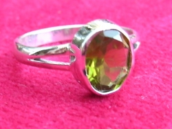Peridot ring